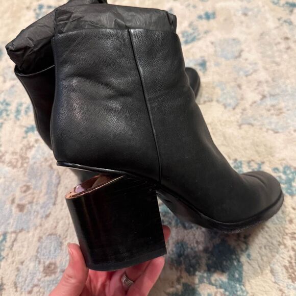 Alexander Wang Gabi Leather Cutout Heel Booties Size 8.5 - Picture 6 of 10